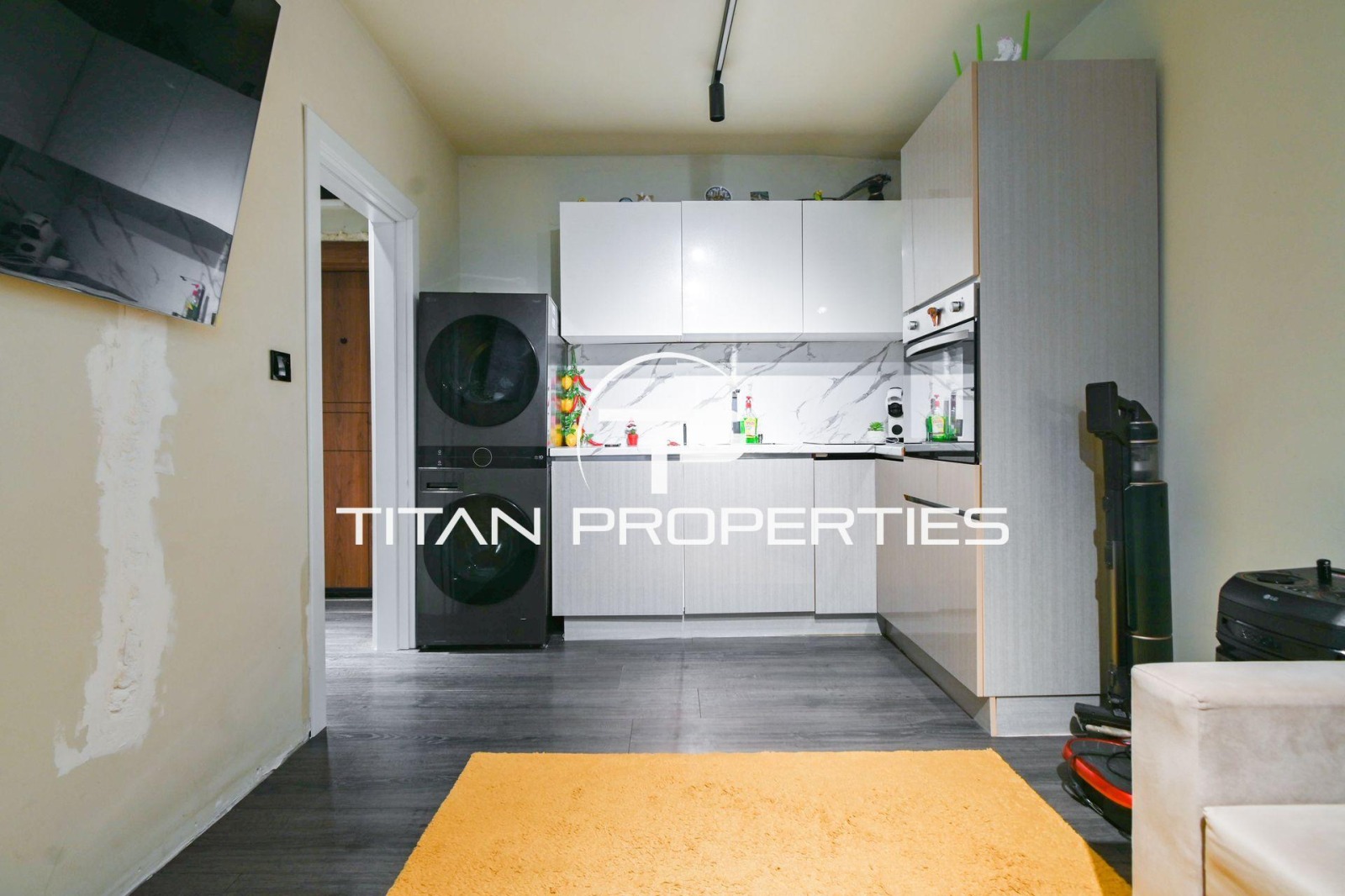 Продава 2-СТАЕН, гр. София, Банишора, снимка 2 - Апартаменти - 53028184