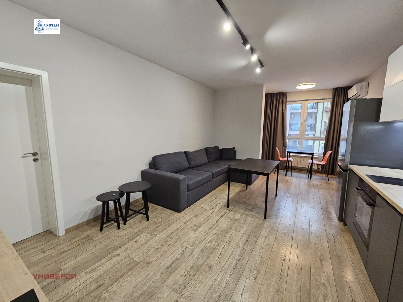 Продава 3-СТАЕН, гр. София, Център, снимка 2 - Апартаменти - 53249185