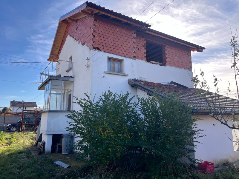 Продава КЪЩА в област Стара Загора, с. Тулово - 180 кв.м / 84 000 € » 164 289.72 лв., ЕС ДИ ЕН ЕСТЕЙТС ЕООД
