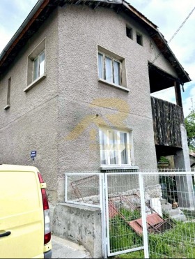 Hus Studena, region Pernik 1