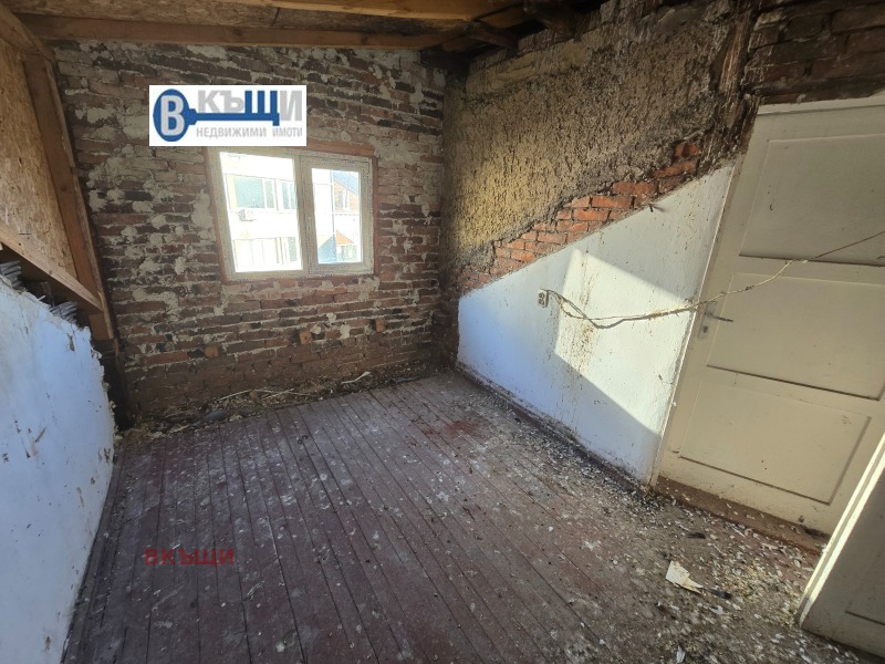 Продава 3-СТАЕН, гр. Велико Търново, Център, снимка 10 - Апартаменти - 52221792