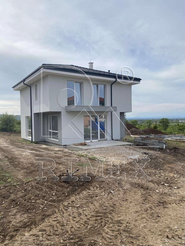 Продава  Huis regio Plovdiv , Markovo , 186 кв.м | 55105274