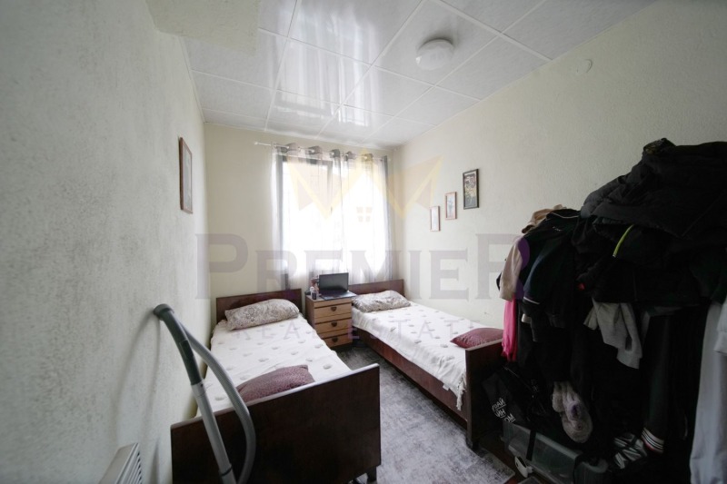 Продава КЪЩА, с. Китка, област Варна, снимка 4 - Къщи - 52439150