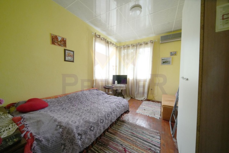 Продава КЪЩА, с. Китка, област Варна, снимка 3 - Къщи - 52439150