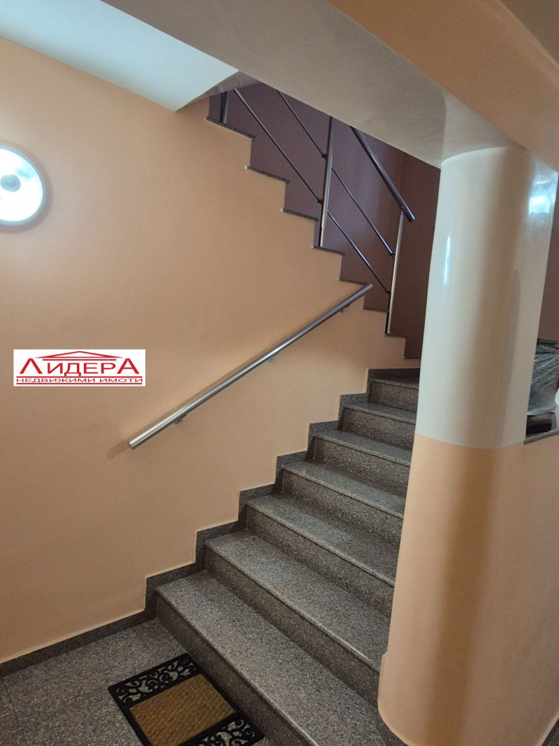 Продава КЪЩА, с. Брестовица, област Пловдив, снимка 6 - Къщи - 52750300