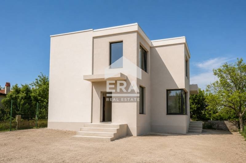 Продава КЪЩА, гр. Варна, м-т Евксиноград