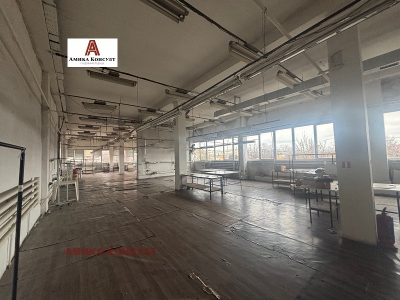 Продава ПРОМ. ПОМЕЩЕНИЕ, гр. София, Военна рампа, снимка 9 - Производствени сгради - 52168225