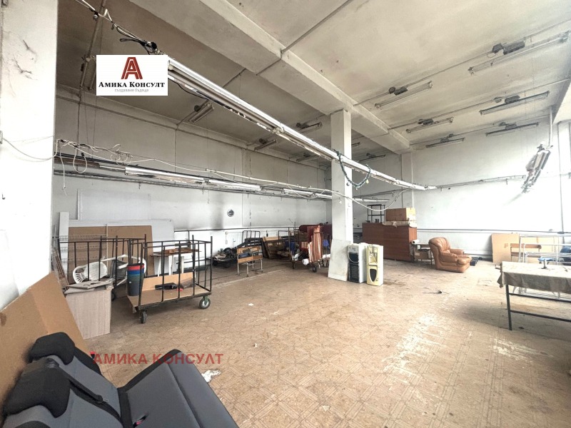 Продава ПРОМ. ПОМЕЩЕНИЕ, гр. София, Военна рампа, снимка 3 - Производствени сгради - 52168225