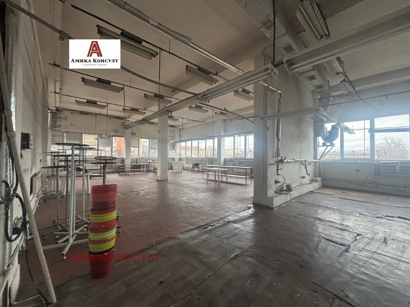 Продава ПРОМ. ПОМЕЩЕНИЕ, гр. София, Военна рампа, снимка 10 - Производствени сгради - 52168225