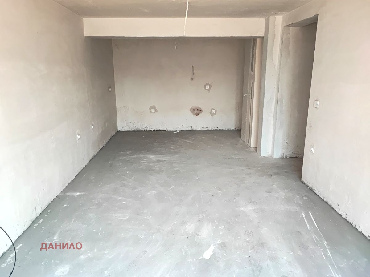 Продава 2-СТАЕН, гр. Велико Търново, Бузлуджа, снимка 2 - Апартаменти - 48907762