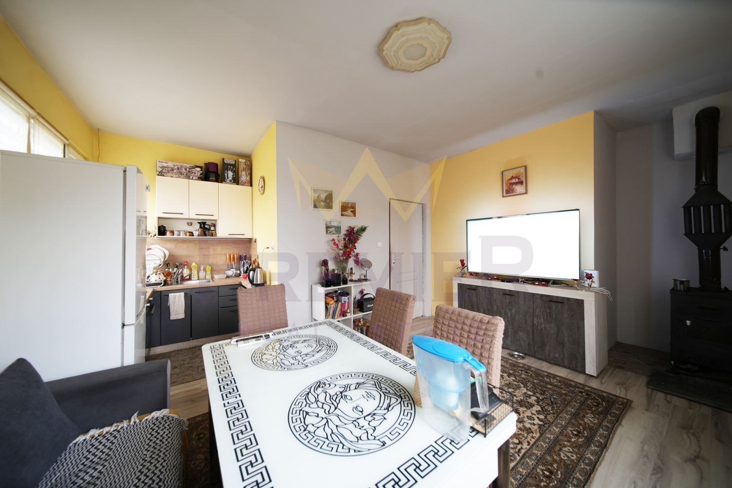 Продава КЪЩА, с. Китка, област Варна, снимка 2 - Къщи - 52439150