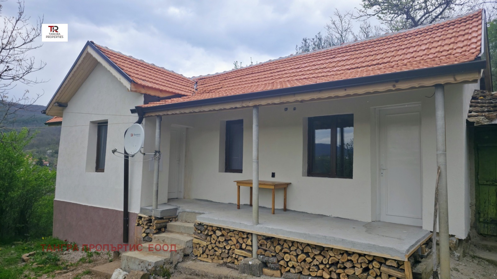 Продава КЪЩА, с. Жабляно, област Перник