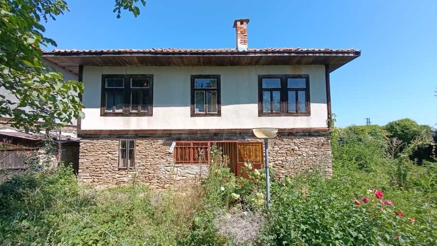Продава КЪЩА, гр. Дряново, област Габрово
