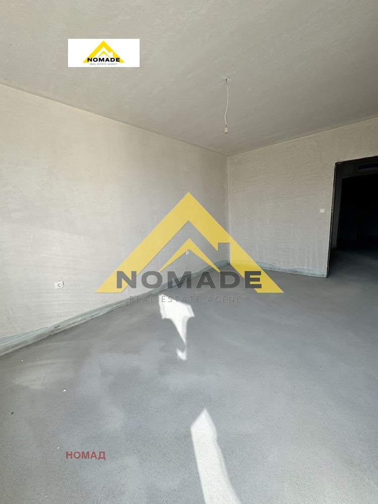 Продава 2-СТАЕН, гр. Пловдив, Остромила, снимка 2 - Апартаменти - 50083135