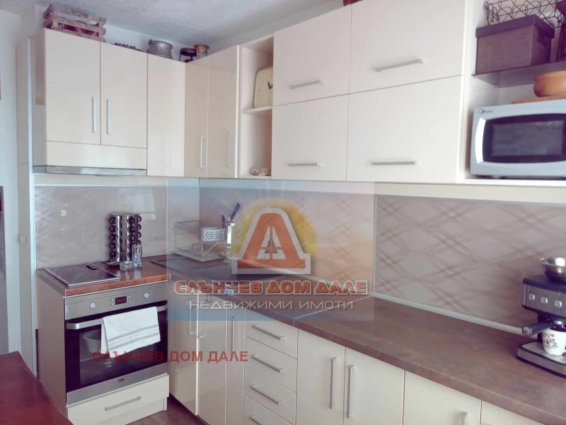 Продава  2-стаен град Шумен , Добруджански , 56 кв.м | 13906949