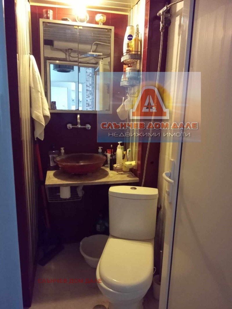 Продава  2-стаен град Шумен , Добруджански , 56 кв.м | 13906949 - изображение [15]