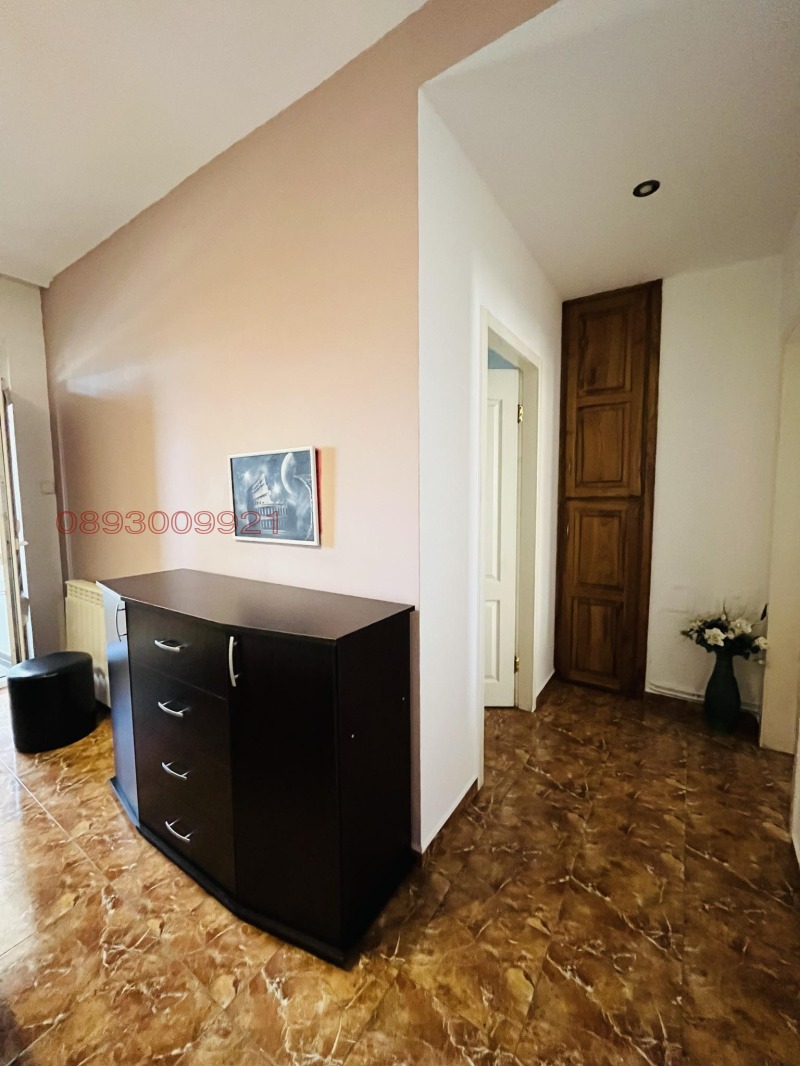 Продава 2-СТАЕН, гр. Търговище, Център, снимка 9 - Апартаменти - 52779764