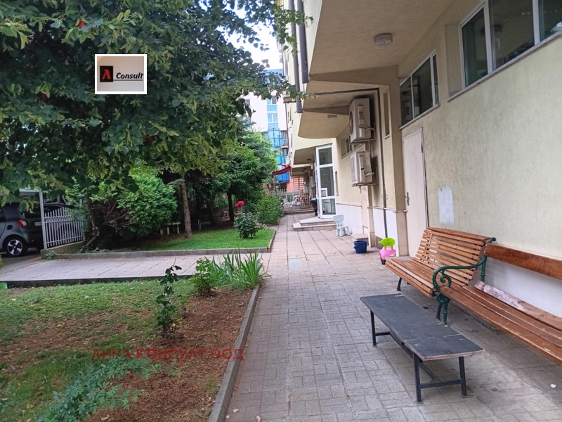 Till salu  2 sovrum Sofia , Strelbistje , 121 kvm | 74565722 - bild [15]