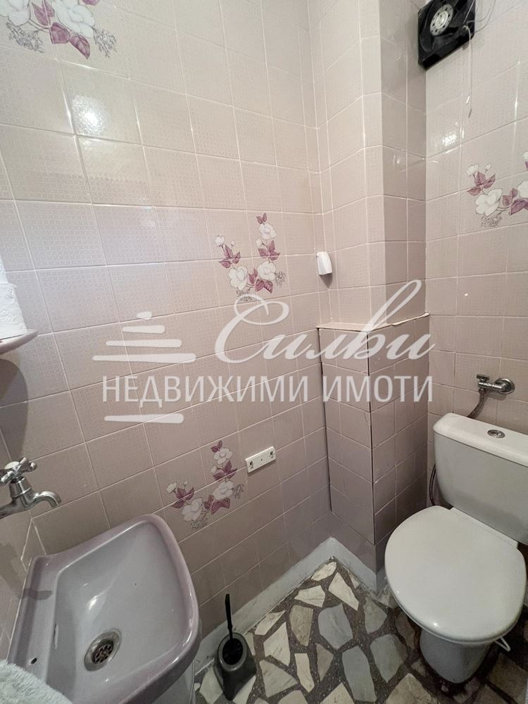 Продава  4-стаен град Шумен , Център , 120 кв.м | 47939301 - изображение [11]