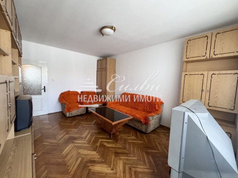 Продава  4-стаен град Шумен , Център , 120 кв.м | 47939301 - изображение [2]