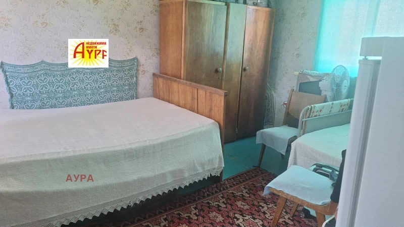 Продава КЪЩА, с. Попица, област Враца, снимка 3 - Къщи - 52230353