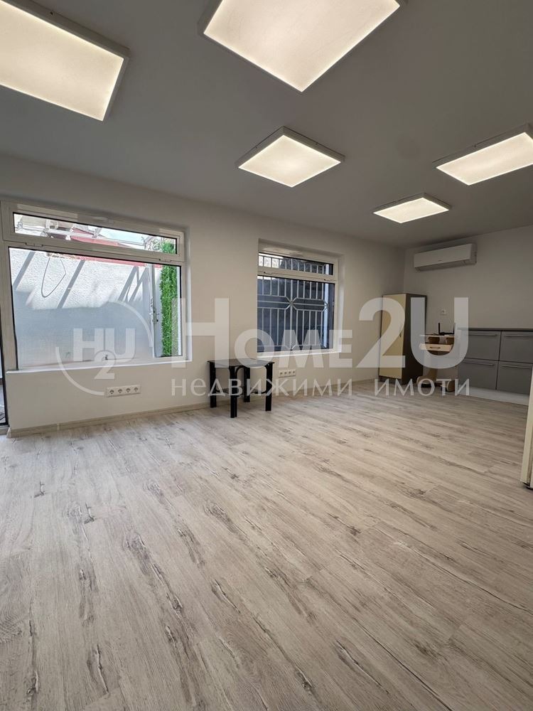 Продава МАГАЗИН, гр. Варна, Колхозен пазар, снимка 2 - Магазини - 52074396