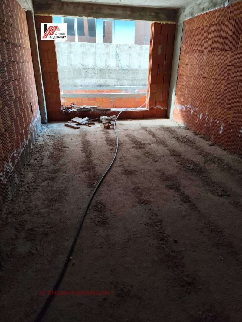 Satılık  1 yatak odası Kardjali , Vazrojdenci , 84 metrekare | 39878774 - görüntü [2]