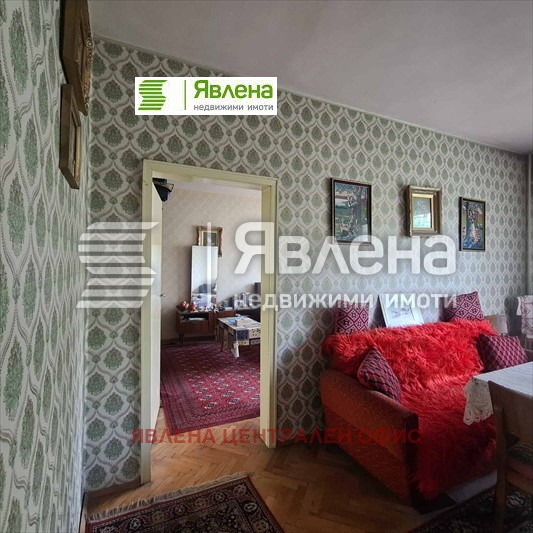 Продава 3-СТАЕН, гр. София, Гоце Делчев, снимка 3 - Aпартаменти - 48502003