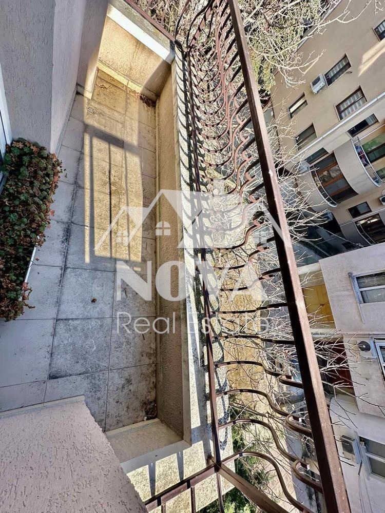 Продава  3-стаен град Варна , Бриз , 115 кв.м | 47580479 - изображение [8]