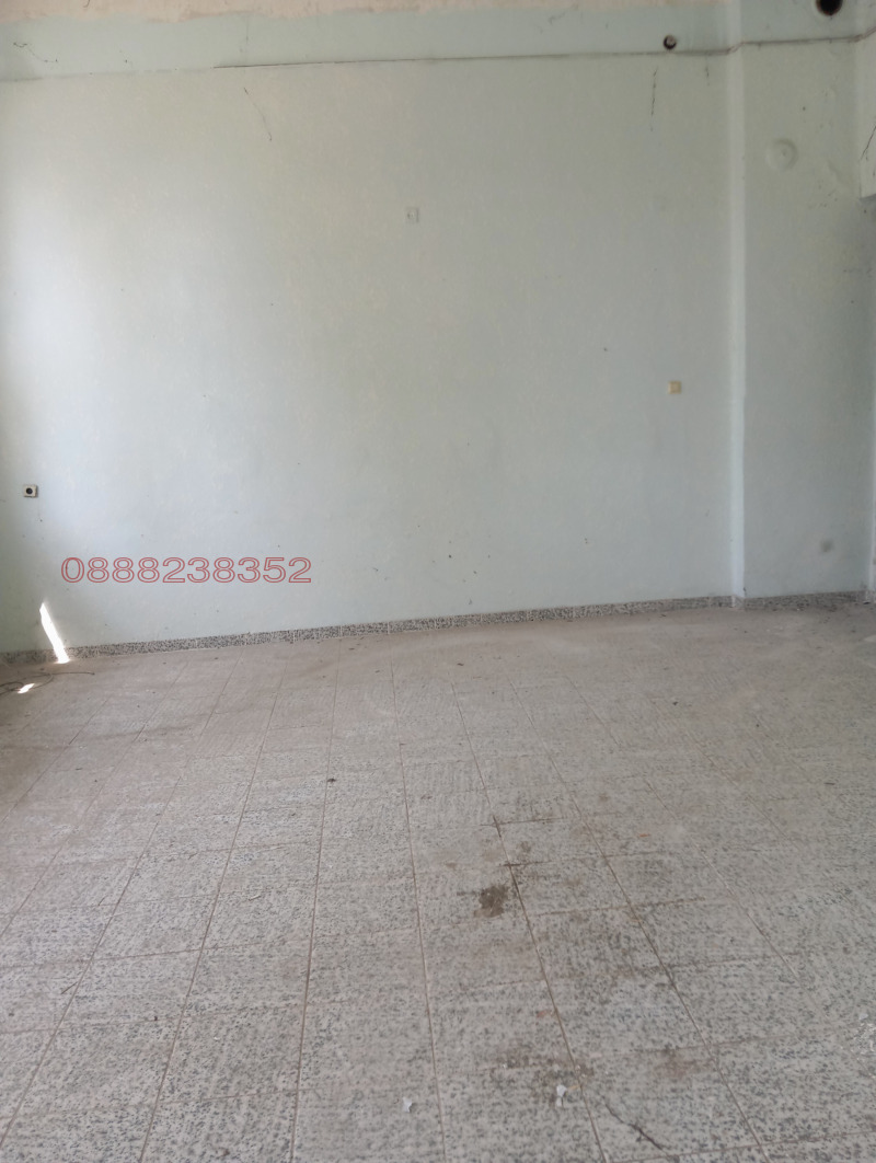 Продава ПРОМ. ПОМЕЩЕНИЕ, с. Пиргово, област Русе, снимка 9 - Производствени сгради - 52786267