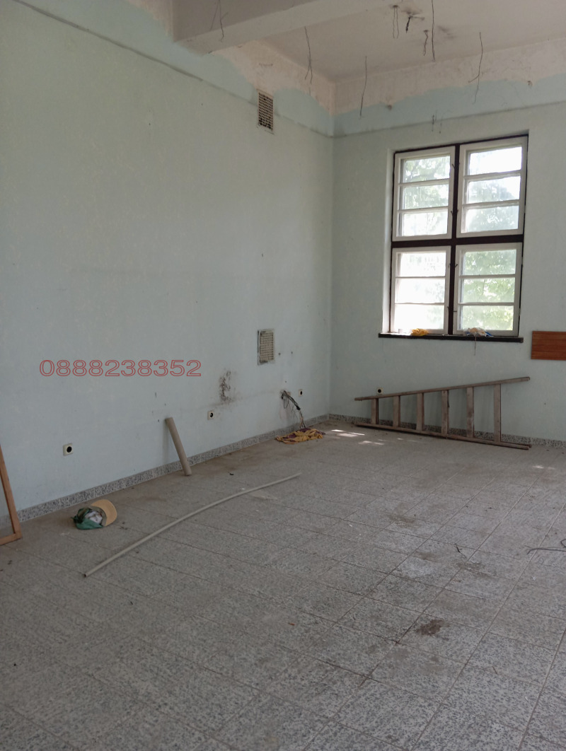 Продава ПРОМ. ПОМЕЩЕНИЕ, с. Пиргово, област Русе, снимка 10 - Производствени сгради - 52786267