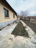 Продава КЪЩА, област Бургас, с. Тръстиково • 55000 € / 107570.65 лв. • 87211899 8