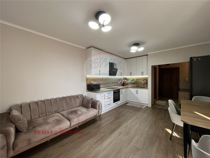 Продава 3-СТАЕН в град Варна, к.к. Златни пясъци - 98 кв.м / 149 000 € » 291 418.67 лв., РЕМАКС ФЕМИЛИ