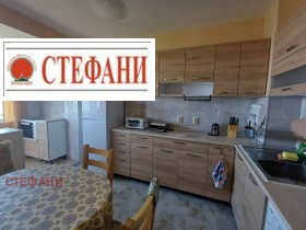 3-стаен град Русе, Алеи Възраждане 7