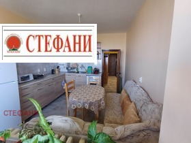 3-стаен град Русе, Алеи Възраждане 2