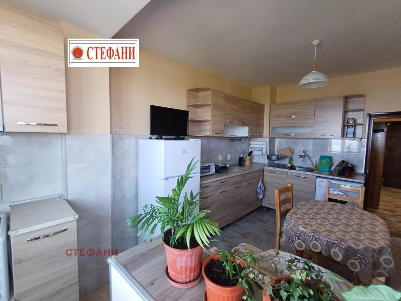 Продава 3-СТАЕН, гр. Русе, Алеи Възраждане, снимка 2 - Aпартаменти - 48364291