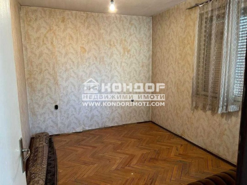 Продава 3-СТАЕН, гр. Пловдив, Център, снимка 3 - Aпартаменти - 48611086