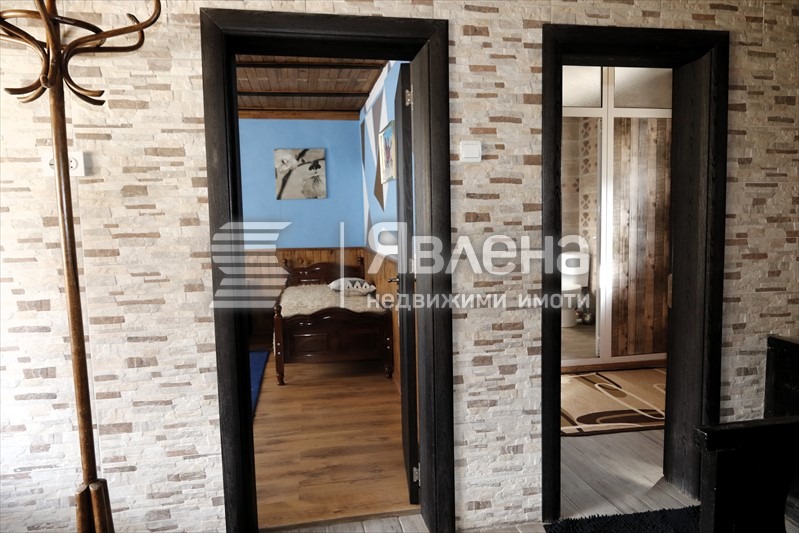 Продава КЪЩА, с. Свежен, област Пловдив, снимка 14 - Къщи - 55872598