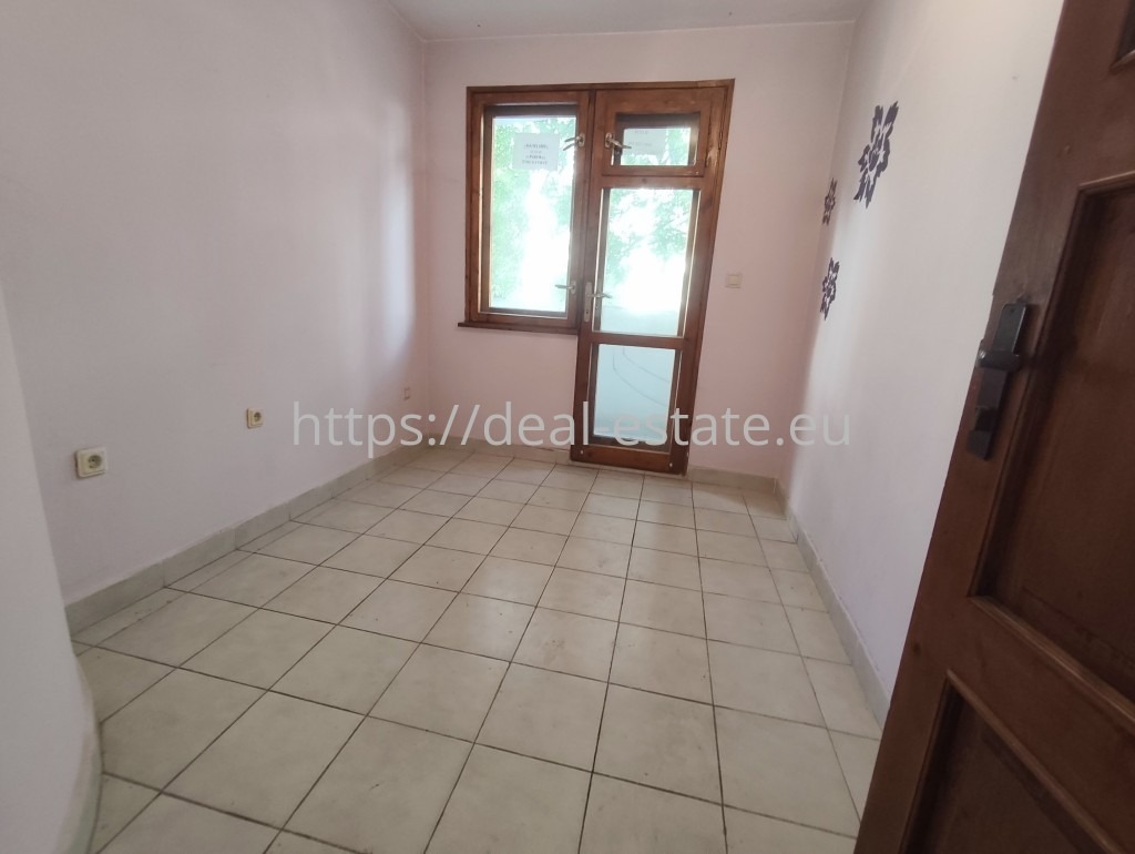 Продава 3-СТАЕН, гр. Благоевград, Идеален център, снимка 6 - Апартаменти - 54338603