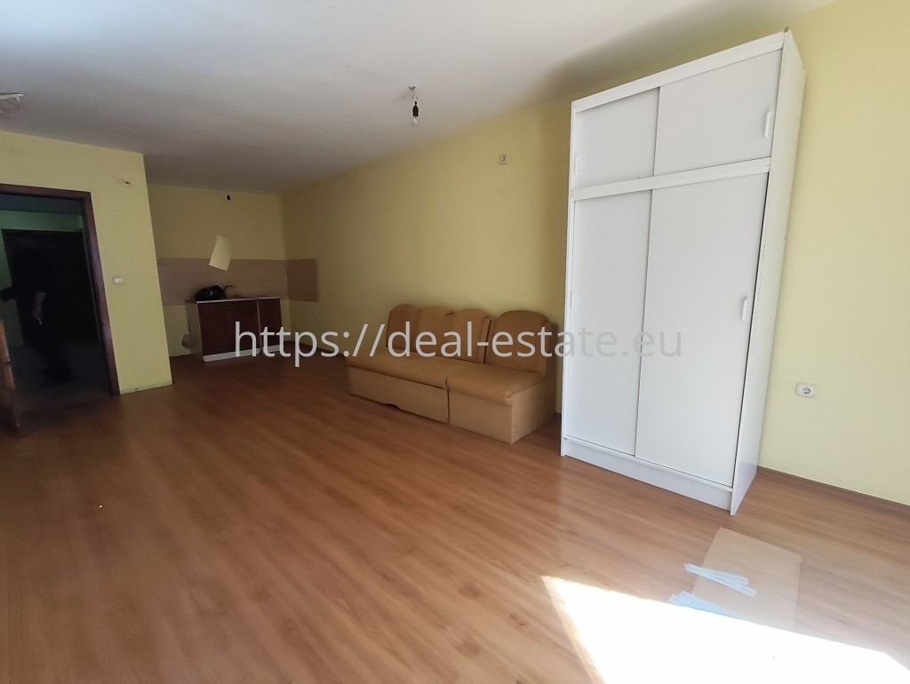 Продава 3-СТАЕН, гр. Благоевград, Идеален център, снимка 3 - Апартаменти - 54338603