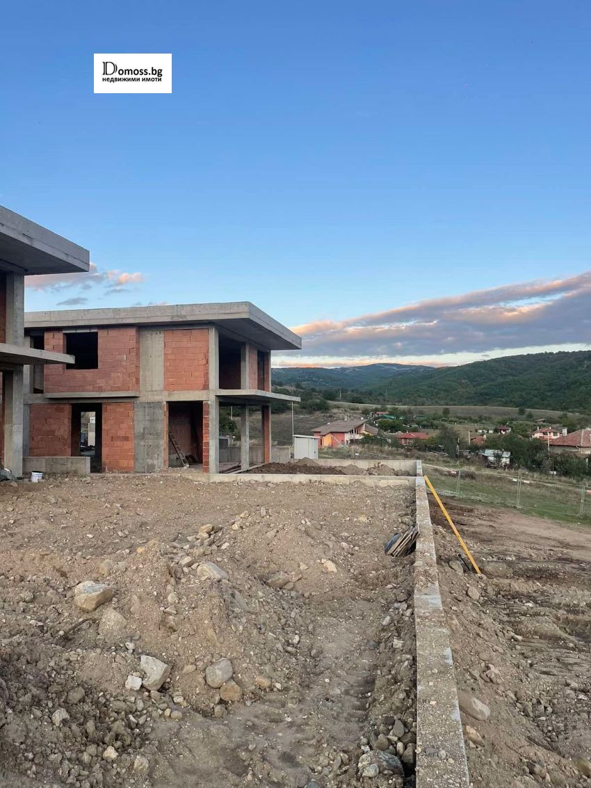 Продава КЪЩА, с. Изгрев, област Благоевград, снимка 8 - Къщи - 53819735