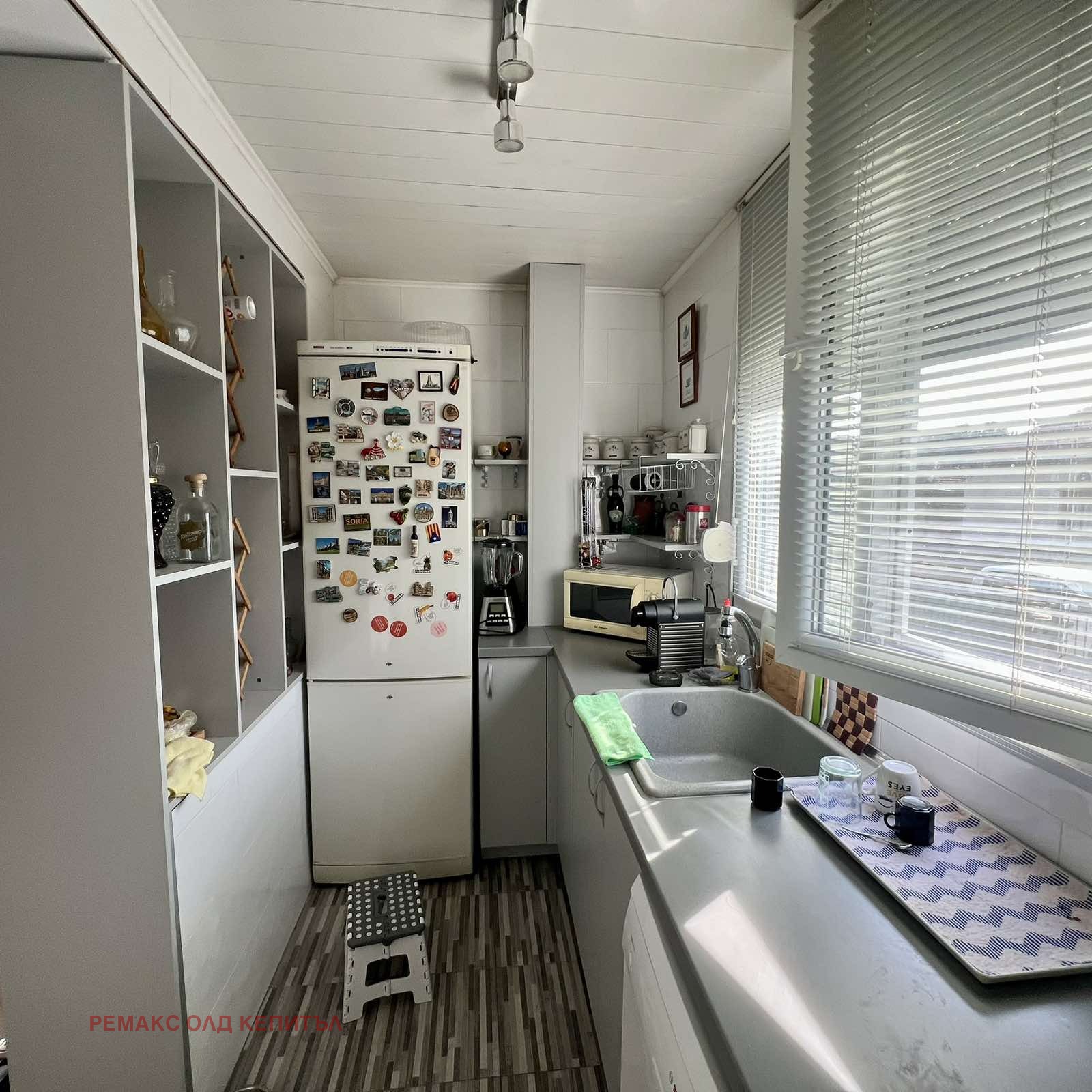 Продава КЪЩА, гр. Левски, област Плевен, снимка 6 - Къщи - 56250985