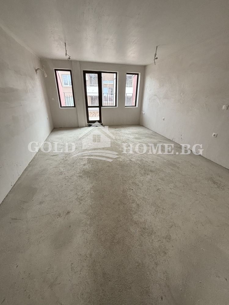 À vendre  Studio Plovdiv , Kyutchouk Parij , 56 m² | 49336492