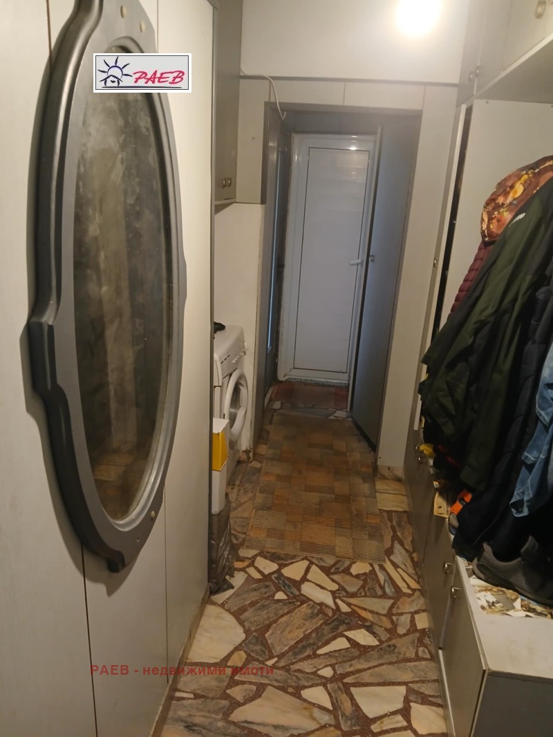 Продава  2-стаен град Русе , Чародейка - Юг , 57 кв.м | 39945997 - изображение [7]