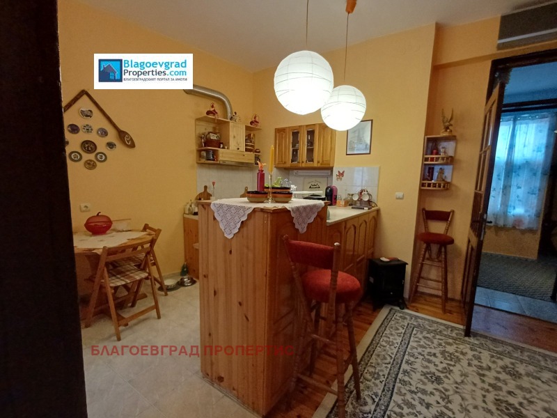 Продава 3-СТАЕН, гр. Благоевград, Идеален център, снимка 11 - Апартаменти - 53148038