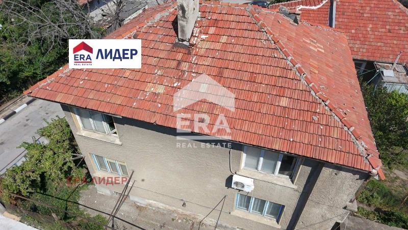 Продава ЕТАЖ ОТ КЪЩА, гр. Русе, Родина 1, снимка 12 - Етаж от къща - 55898561