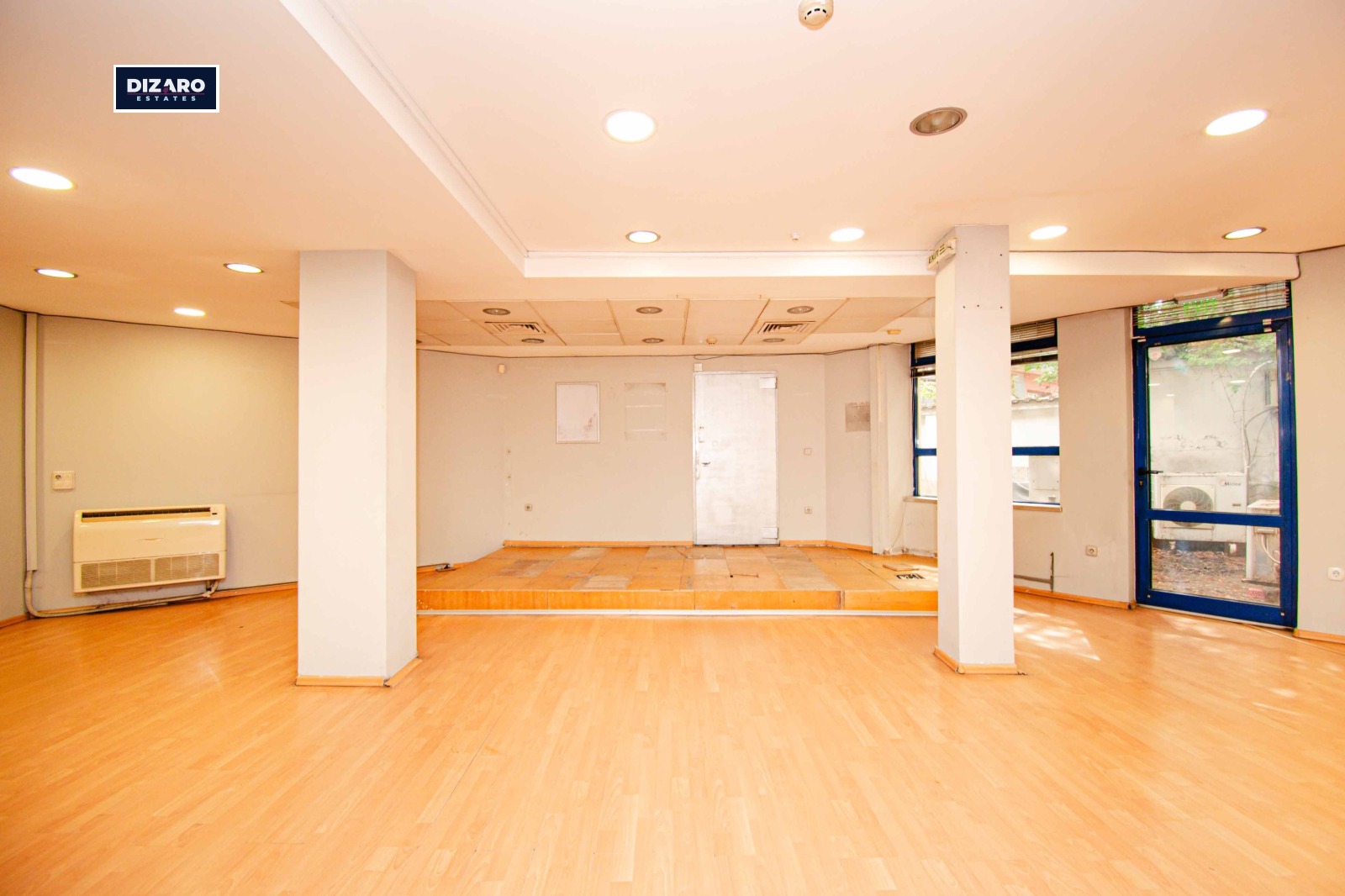 Продава МАГАЗИН, гр. Кюстендил, Център, снимка 6 - Магазини - 54278160