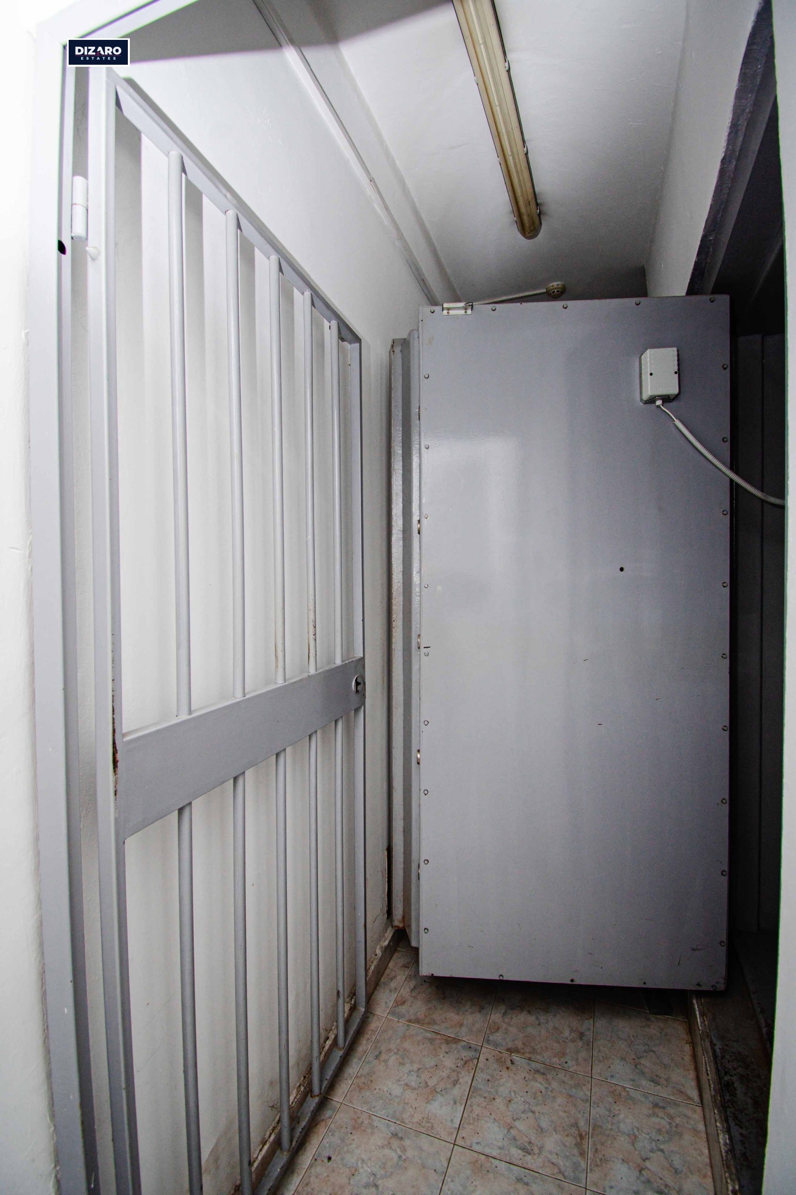 Продава МАГАЗИН, гр. Кюстендил, Център, снимка 15 - Магазини - 54278160