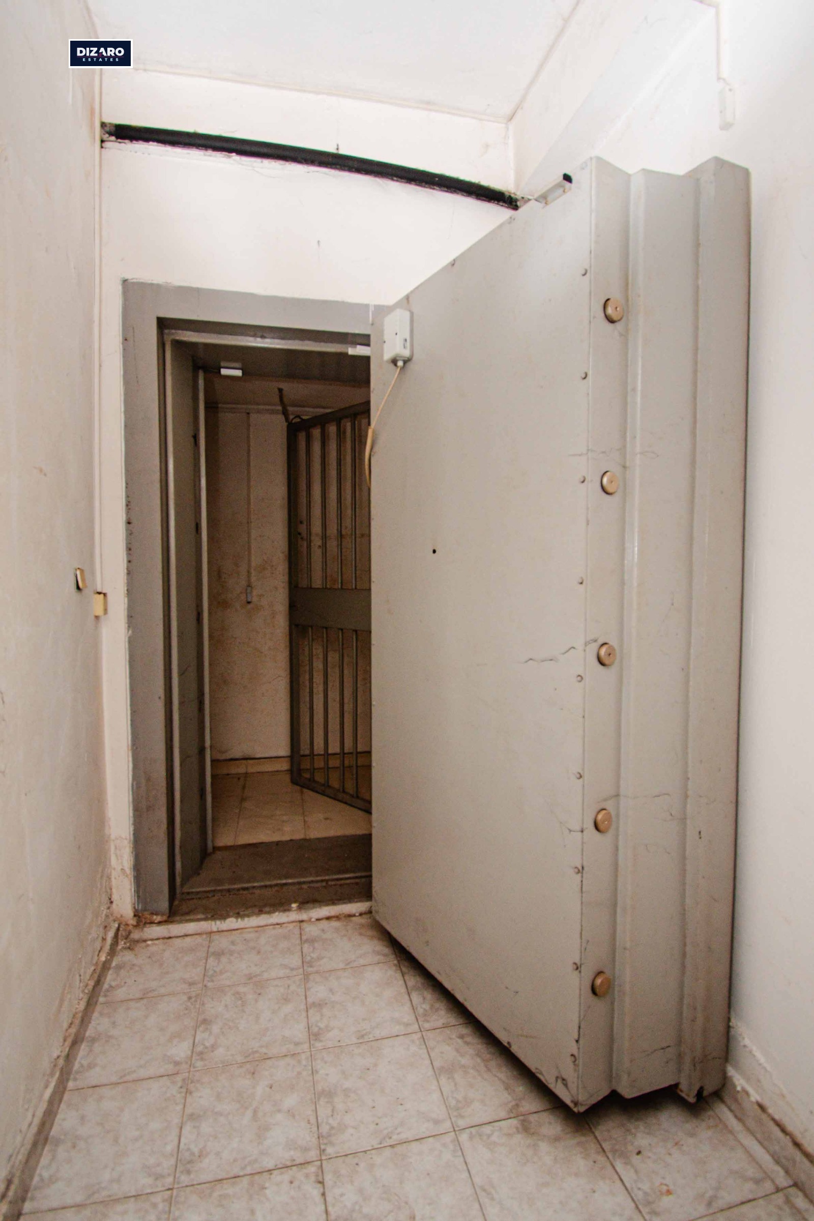 Продава МАГАЗИН, гр. Кюстендил, Център, снимка 16 - Магазини - 54278160