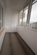 Продава 4-СТАЕН, град Варна, Лятно кино Тракия • 204900 € / 400749.57 лв. • 41071241 11